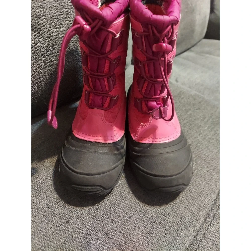 The North Face Youth Alpenglow IV Bungee Lace Waterproof Boots Size 2 Snow